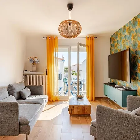 Maison Proche Plage, Proche Port 別荘 レ・サ​​ーブル・ドロンヌ